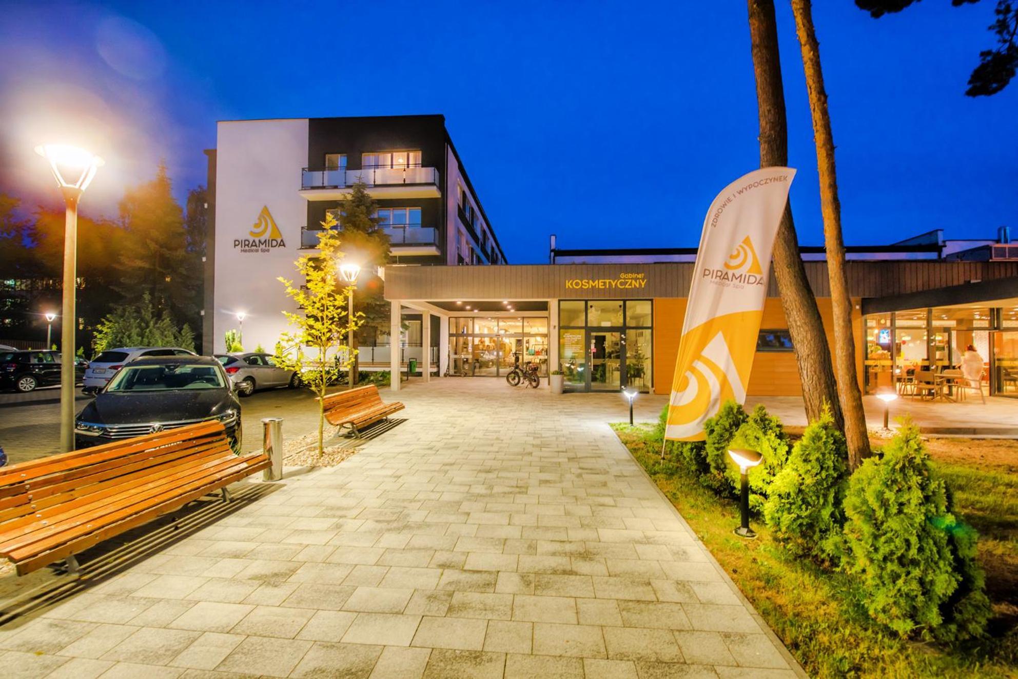 Piramida Medical Spa Мжежино Екстер'єр фото